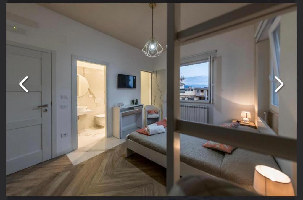 Casa Maria Al Verdi ซาแลร์โน ภายนอก รูปภาพ